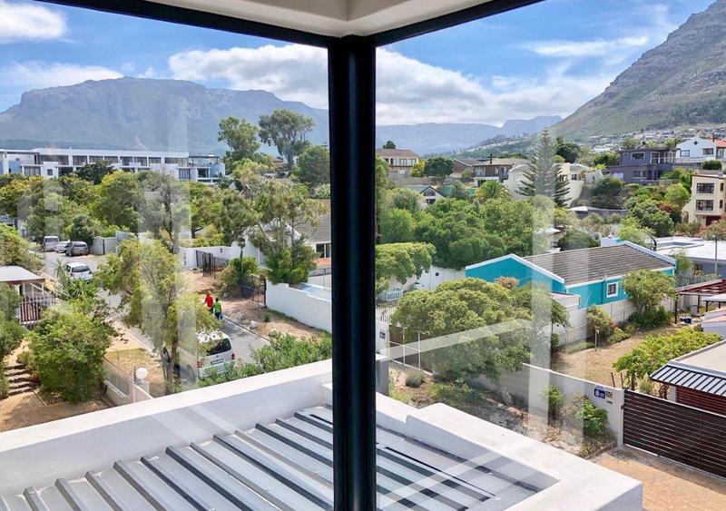 3 Bedroom Property for Sale in Hout Bay Western Cape